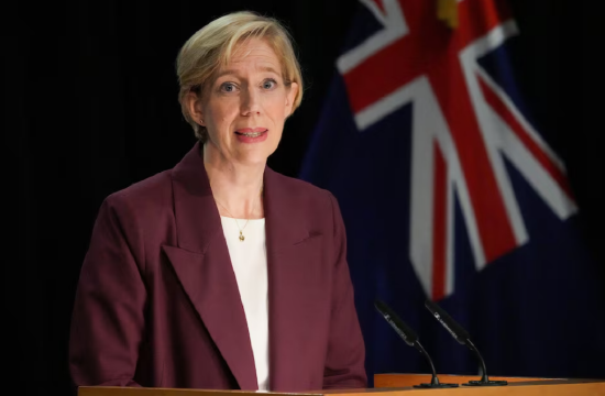 新西兰央行首位女行长面临首要挑战：修复经济增长