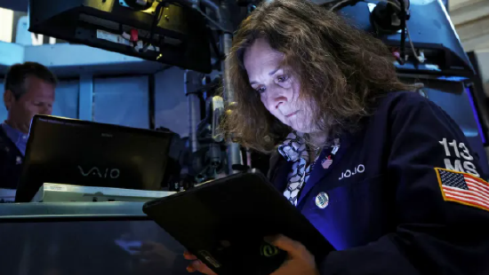 盘前：纳指期货涨0.70% AMD飙升34%